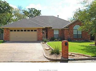 604 Encinas Pl, College Station, TX 77845