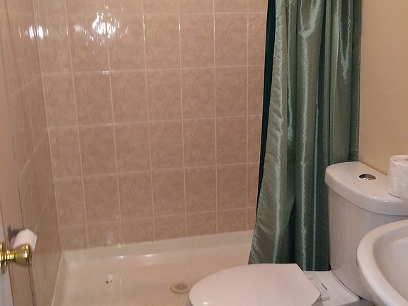 5th image of 5405 Hylan Blvd