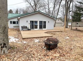 3757 E Houghton Lake Dr, Houghton Lake, MI 48629