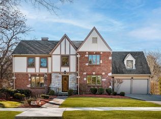 8 Littlefield Rd, Newton, MA 02459