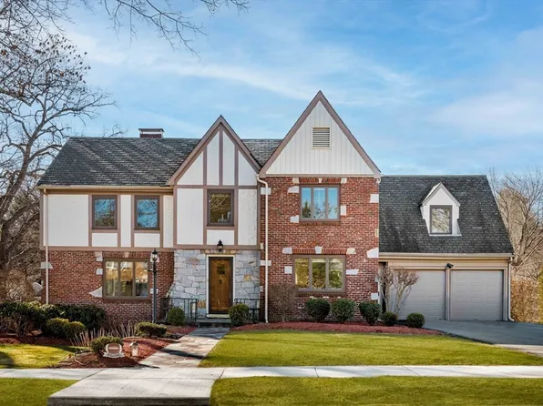 8 Littlefield Rd, Newton, MA 02459