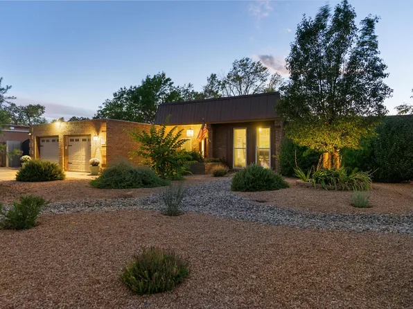 7704 Hermanson Pl NE, Albuquerque, NM 87110