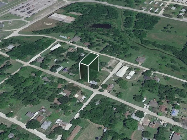 304 N Falls St, Mart, TX 76664