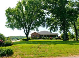 3412 Seebers Ct, Louisville, TN 37777