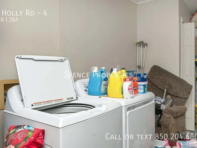 4 Holly Rd #4 — Photo 24