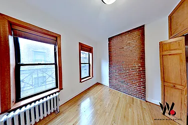 Rented by Warren T Real Estate Corp.