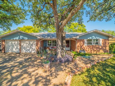 509 Martin Ln, Euless, TX, 76040