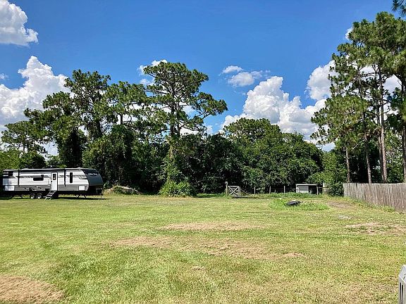 5th image of 3523 Moonbeam Ct
