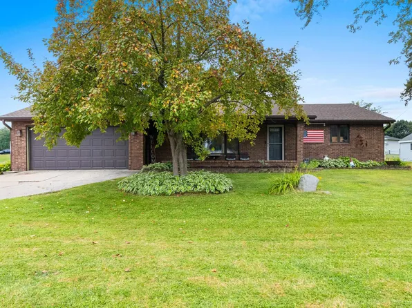 2439 W Point Rd, Green Bay, WI 54304