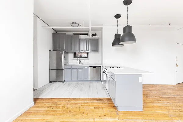 Rented by Compass | media 9