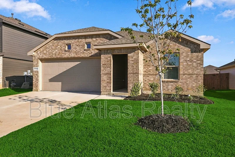 7740 Royal Fern Dr