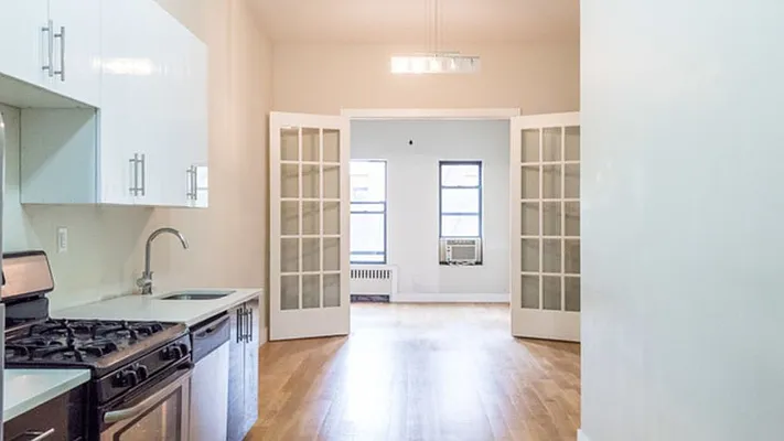 Rented by Nooklyn NYC LLC | media 39
