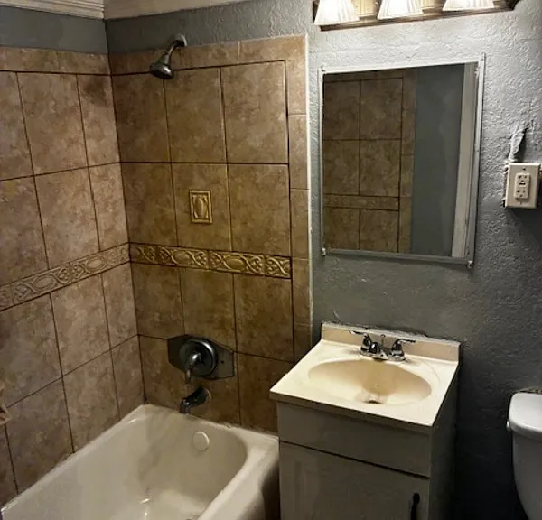 311 W Ashley St #304 — Photo 11