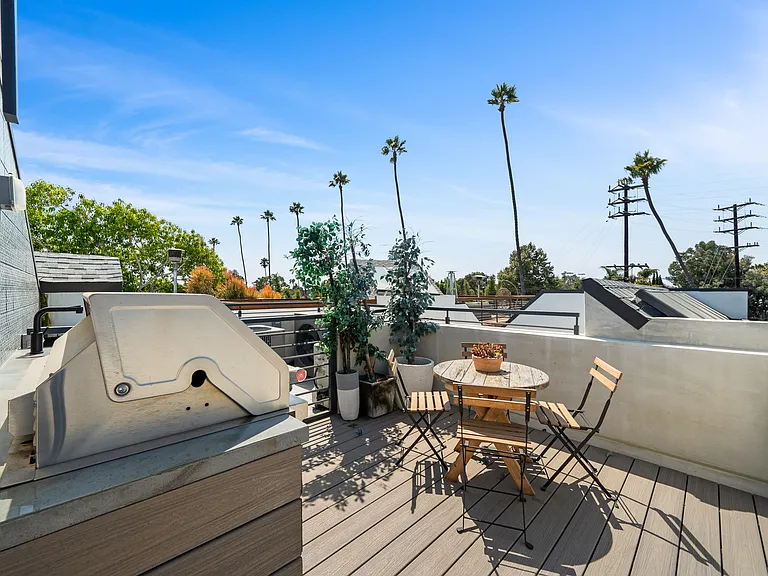838 California Ave — Photo 51