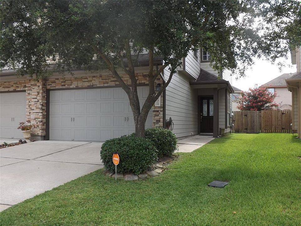 1st image of 14414 Birch Knoll Ln
