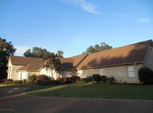 3122 Bridge Moore Dr, Nesbit, MS 38651