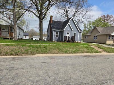1551 Fairfax St, Carlyle, IL, 62231