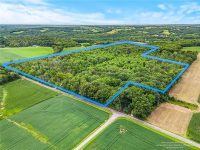 273 Lake Rd, Volant, PA, 16156