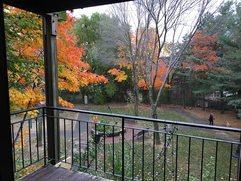28 Beacon St #4 — Photo 4