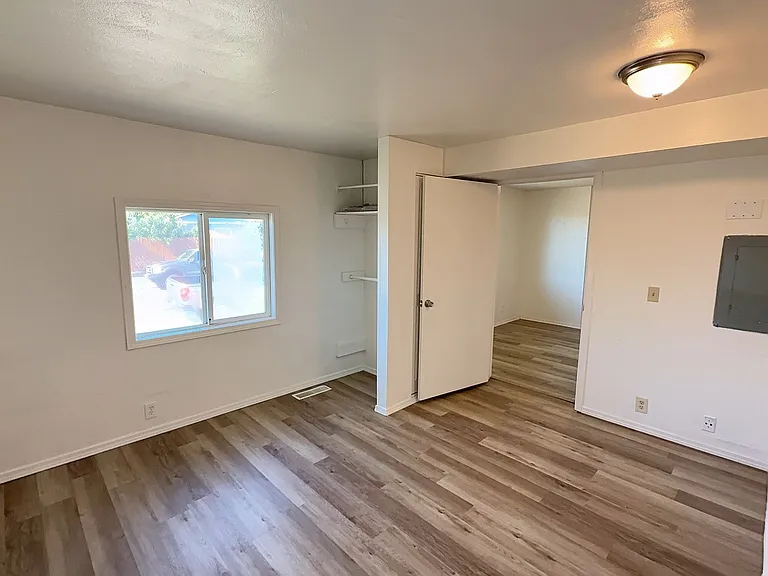 1229 Hemlock Loop — Photo 7