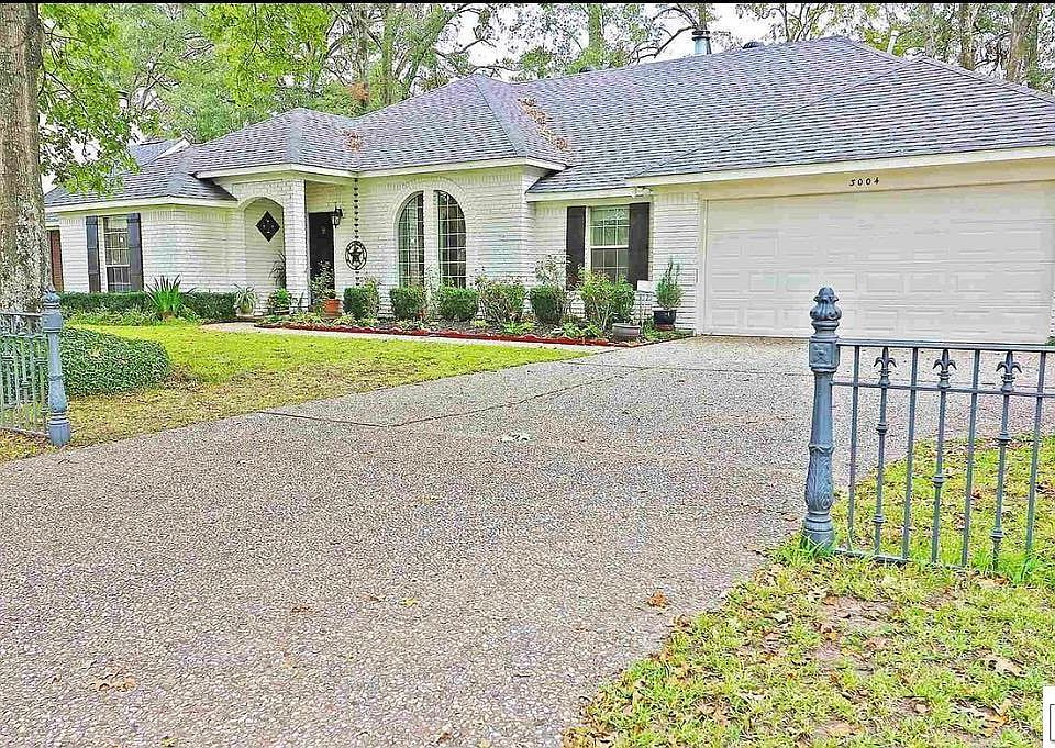 1st image of 3004 Deborah Dr