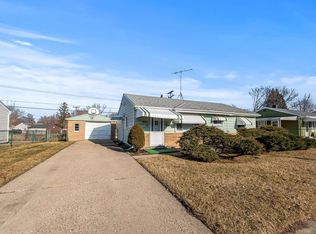 437 Burton Ct, Ypsilanti, MI