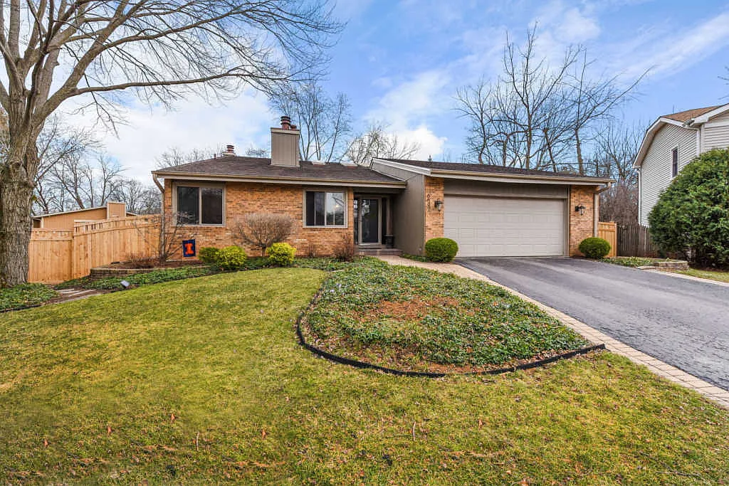 6597 Raintree Ct photo 1