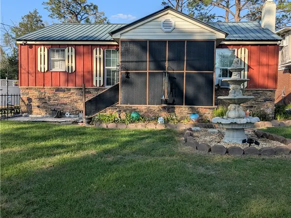 222 Linden Dr, Waycross, GA 31501