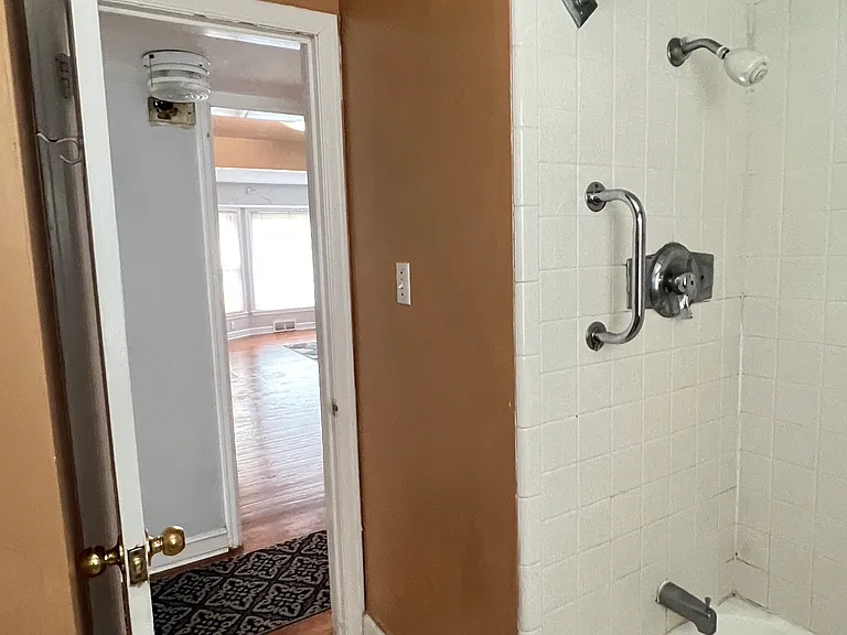 826 Robertson St #1 — Photo 8