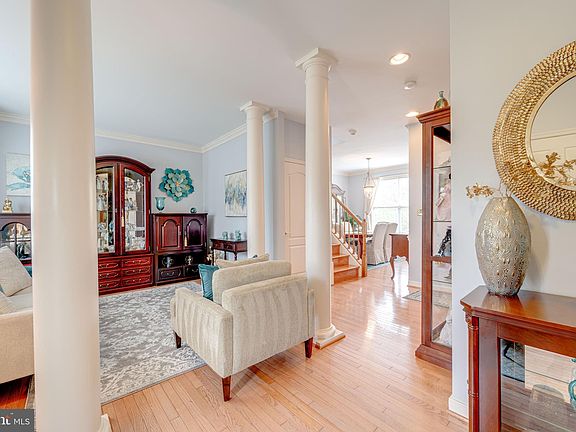 5th image of 13032 Tadmore Ct