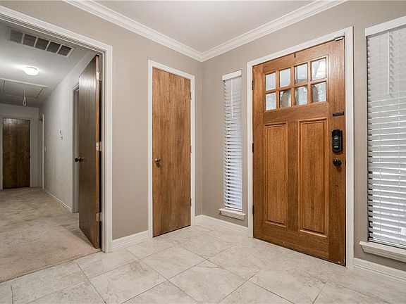 5th image of 3012 Macao Ct