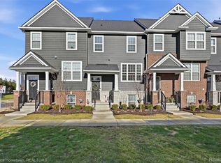 230 S Sydney Ct, Plymouth, MI