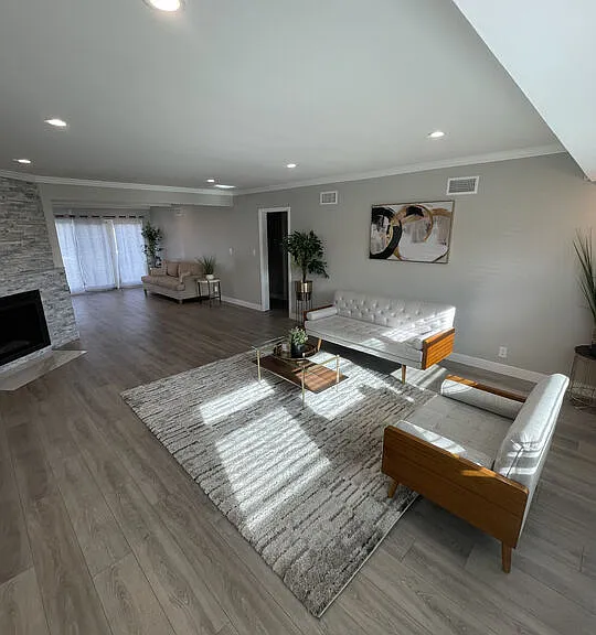 4439 Don Zarembo Dr — Photo 31