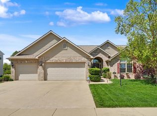 2110 E Amber Ln, Urbana, IL 61802