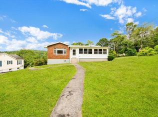 15 Harvard Dr, Carmel, NY 10512