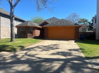 13826 Dentwood Dr, Houston, TX 77014