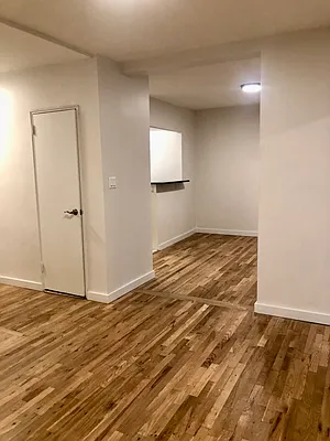 Rented by SP Brokerage Inc | media 20