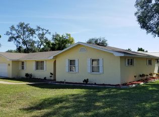 8 Woodridge Dr, Ormond Beach, FL 32174