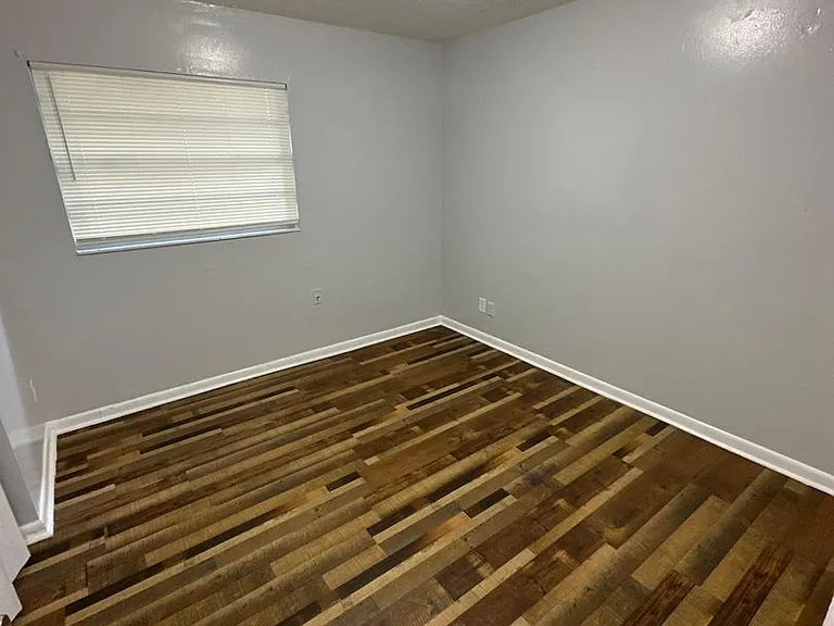 4020 Canal St — Photo 19