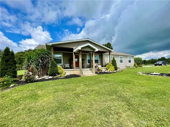 8115 Rockridge Rd, Lewisburg, OH 45338