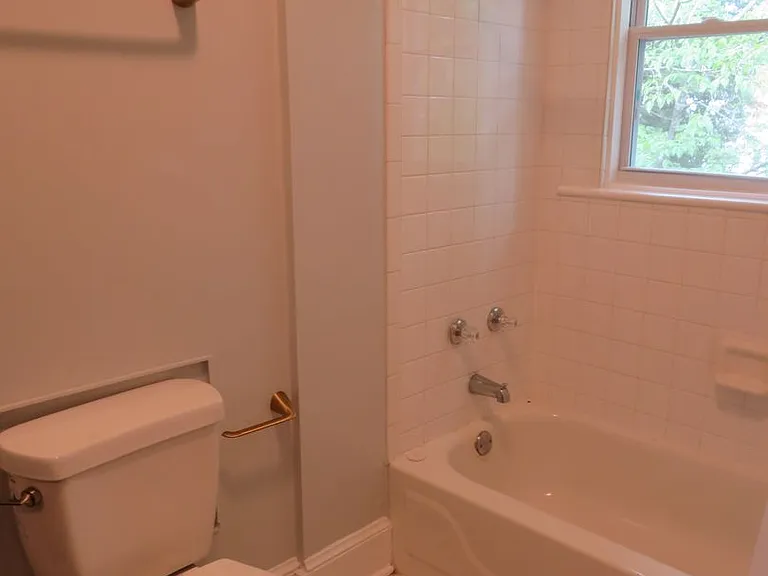 1806 Powhatan Ave — Photo 33
