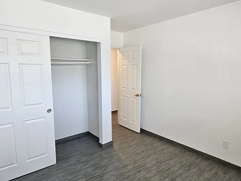 4117 E Moreland St #1 — Photo 13