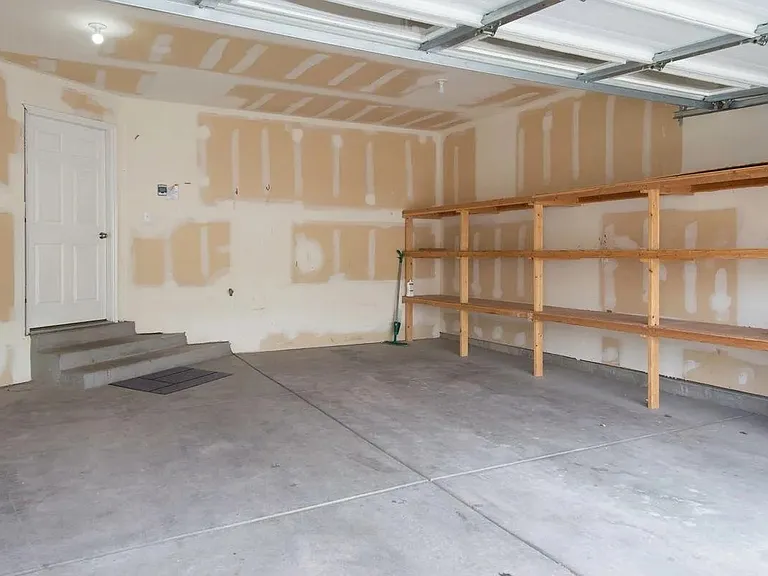 173 E Fiddlers Canyon Rd #11 — Photo 10