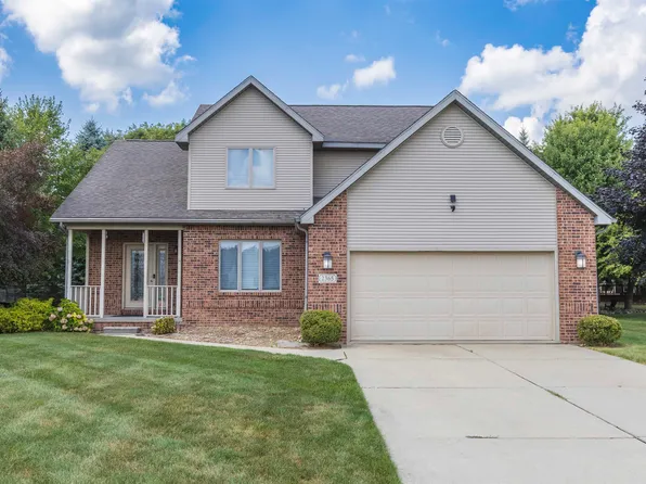 2365 Flagstone Dr, Flushing, MI 48433