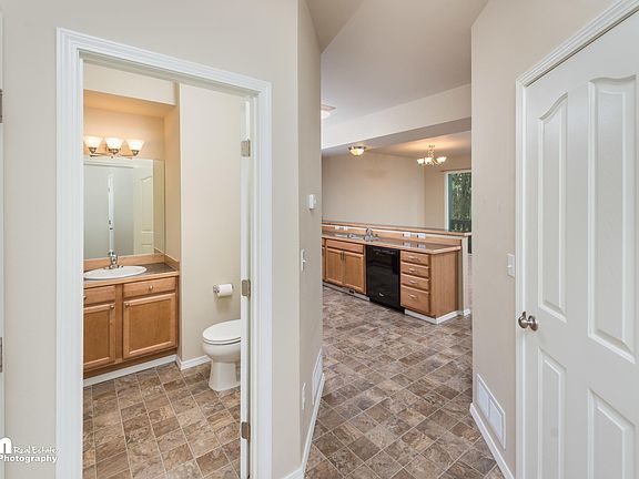 Entry way