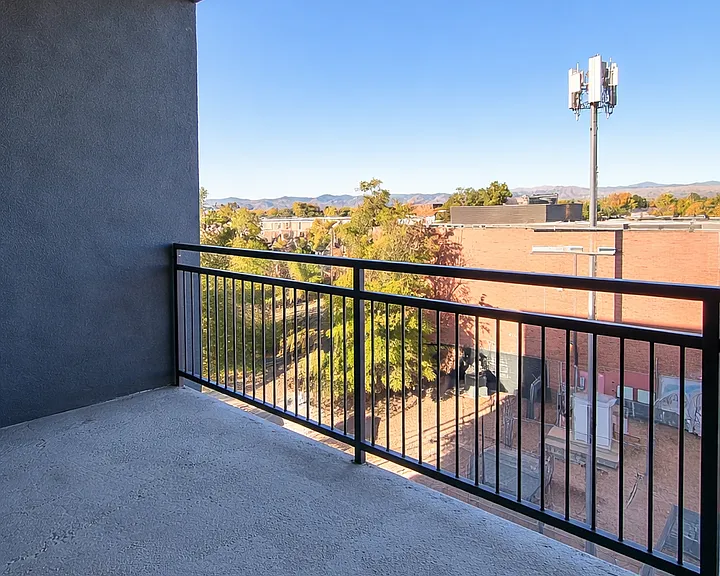Recent Construction, Premier Finishes, Wonderful Rates! Enclave Apartments — Photo 24
