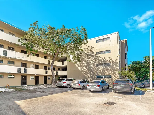 1680 NE 191st St APT 213-2, Miami, FL 33179