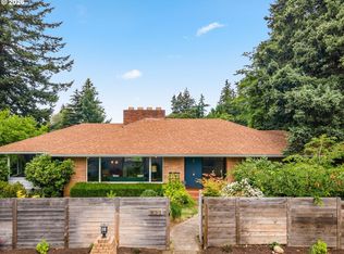 15015 NE Multnomah St, Portland, OR 97230