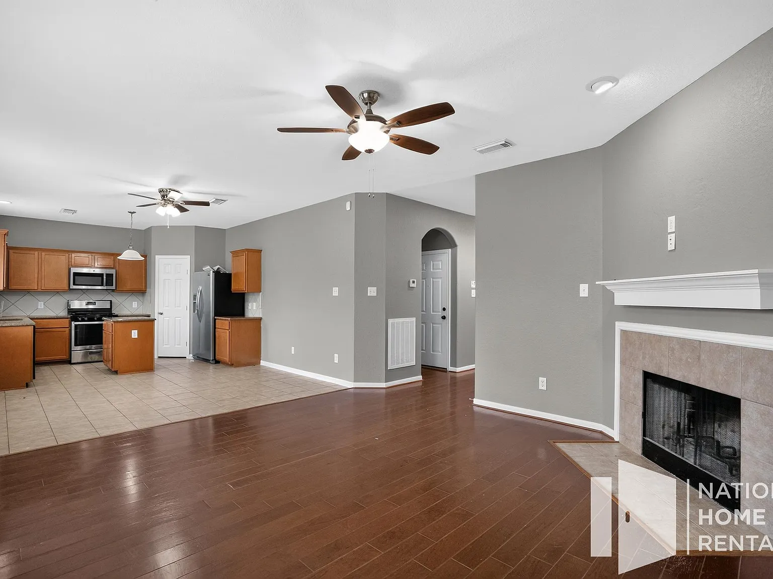 5 bed, 2497 sqft, $2,387 — Photo 4