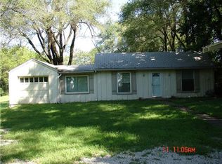 18804 E Holke Rd, Independence, MO 64057